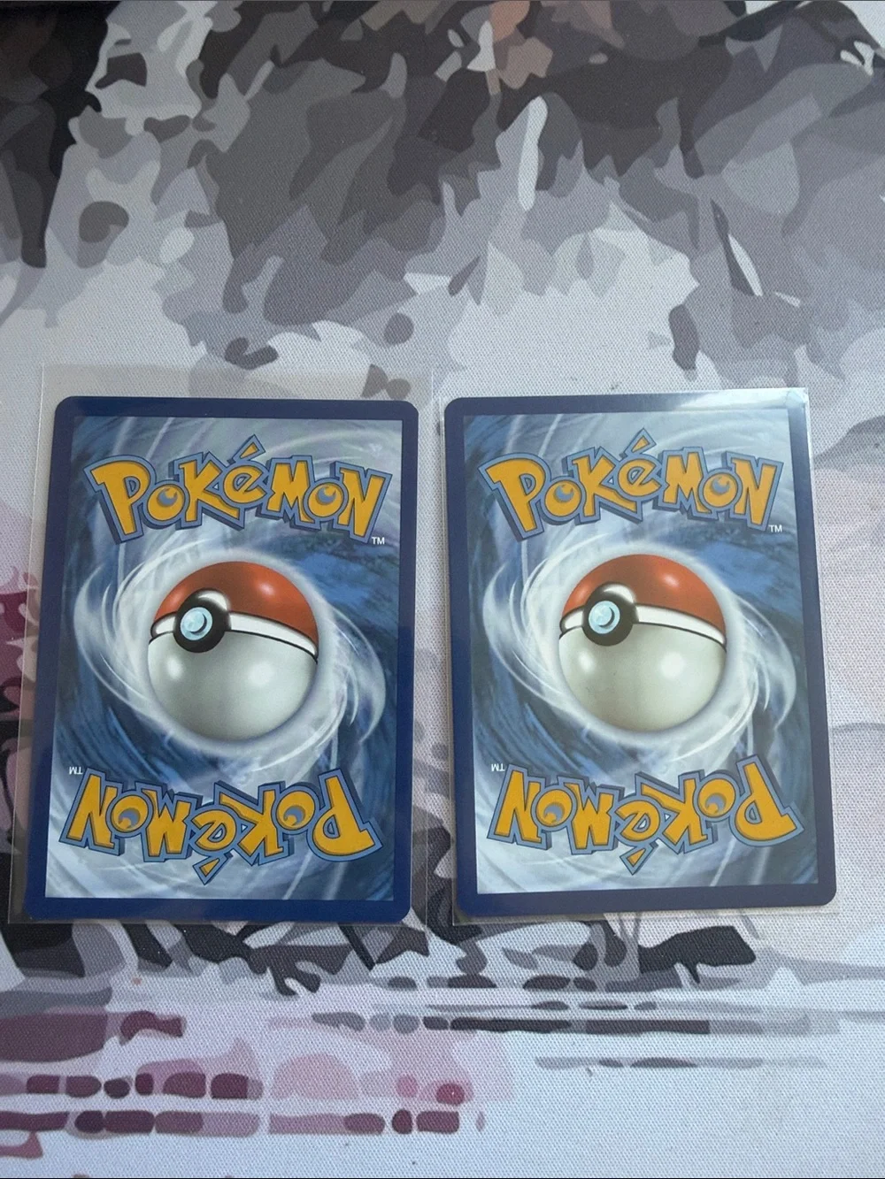 Ledyba & Ledian Evolution Lot | Holo Reverse Holo Pokémon Cards ✨5/$25✨
